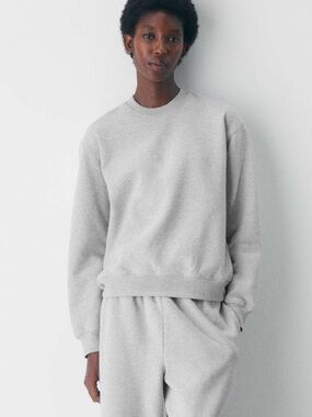Aritzia TNA Sweatfleece Cozy Fleece Perfect Fit Crewneck Sweatshirt Gray XXS